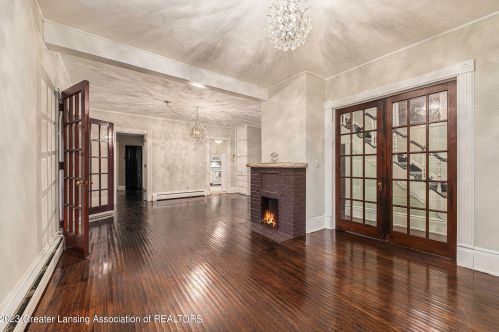 831 Cedar St, Kalamazoo MI 49007-5005 exterior