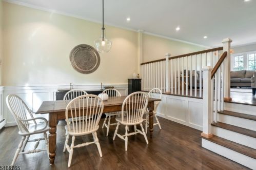 162 Bee Mdw Pkwy, Whippany NJ exterior