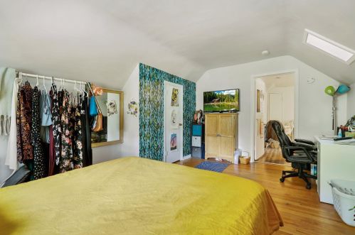 919 6 St, Saint Paul MN 55106-4503 exterior