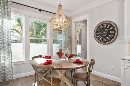 3404 Bay Vista Ave, Tampa FL 33611-1227 exterior