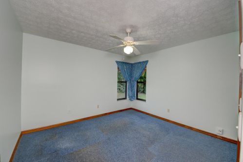 5406 Palmetto Dr, Fort Pierce FL 34982-7481 exterior