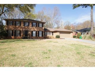 4690 Stonehenge Dr, Atlanta, GA 30360-1948