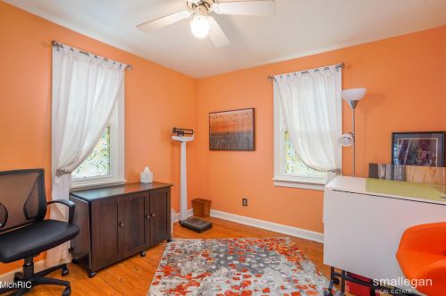 3644 Balsam Ave, Grand Rapids MI 49525-2472 exterior