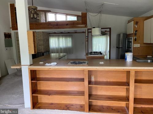 4000 Javins Dr, Alexandria VA  22310-2037 exterior