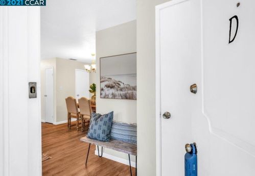 1489 Del Rio Cir, Concord, CA 94518-4077