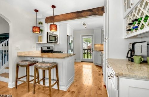 210 Edgar Ave, Cranford NJ 07016-1914 exterior