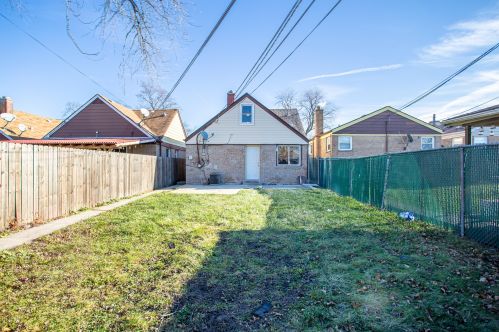 4510 Lavergne Ave, Chicago IL 60638-5830 exterior