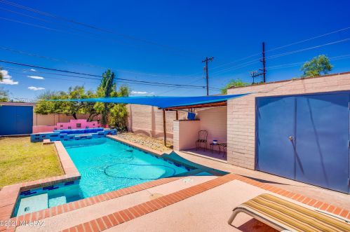 1808 Copper St, Tucson AZ  85719-3120 exterior