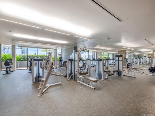 888 Kapiolani Blvd, Honolulu HI  96813-5210 exterior