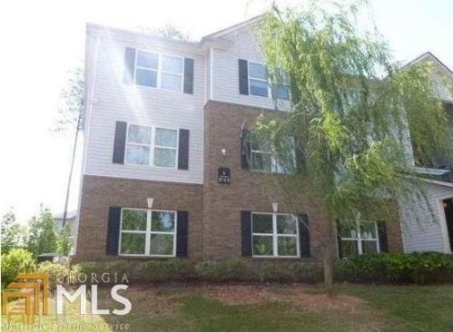 6301 Fairington Vlg Dr, Lithonia GA  30038-1365 exterior