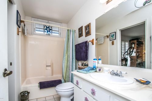 11608 51st St, Phoenix AZ 85044-5686 exterior