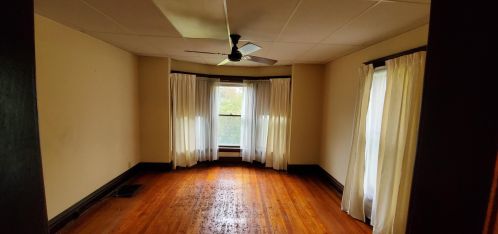 2131 G Ave, Kalamazoo MI 49004-1942 exterior