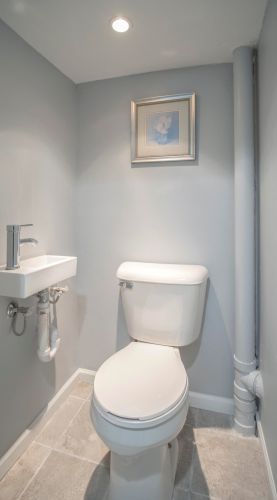 3301 Lloyd St, Milwaukee WI  53208-1441 exterior