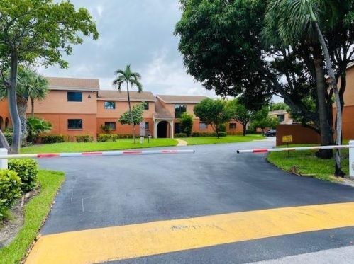 50 12th St, Boca Raton FL  33432-7317 exterior