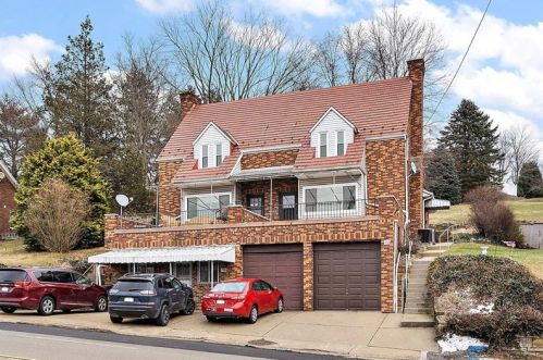 1769 Bower Hill Rd, Pittsburgh PA 15243-1508 exterior