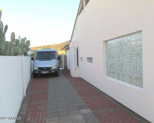 15816 15th Way, Phoenix AZ  85022-3249 exterior