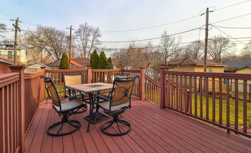 207 Augusta St, Broadview IL 60153-1028 exterior