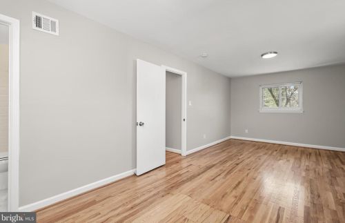 204 Beaumont Rd, Silver Spring MD  20904-1217 exterior