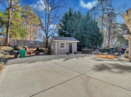 4465 Kings Pt Cir, Atlanta GA 30338-5918 exterior