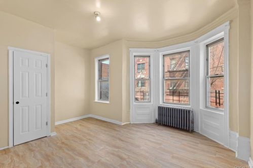 788 Garden St, Bronx NY 10460-1104 exterior