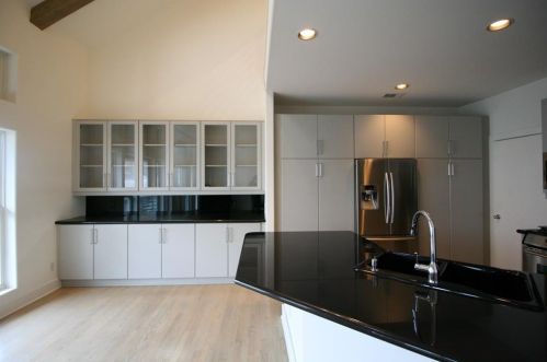 3532 Cedarplaza Ln, Dallas TX  75209-6306 exterior