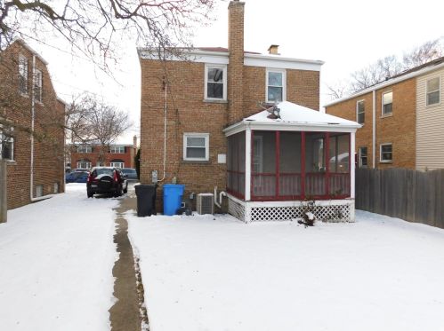 10047 Artesian Ave, Chicago IL 60632-1106 exterior