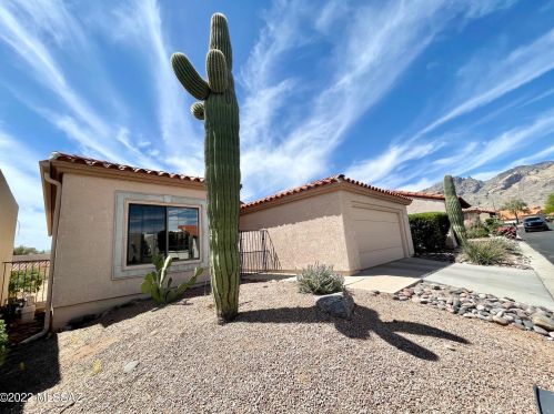 5825 Misty Ridge Dr, Tucson AZ  85718-3434 exterior