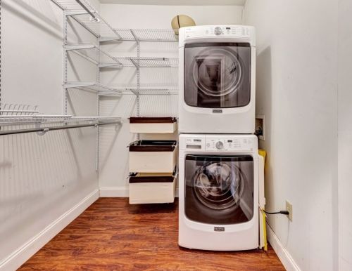 2142 Perrysville Ave, Pittsburgh PA 15214-1544 exterior