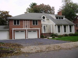 120 Gordon Rd, Newton, MA 02468-1227