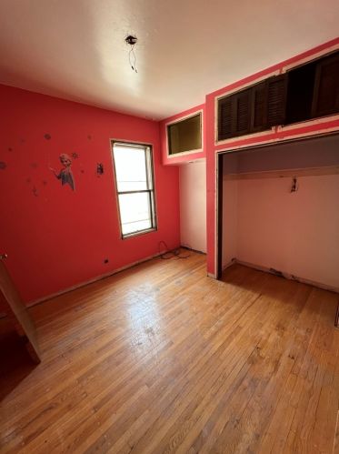 4918 Spaulding Ave, Chicago IL 60624-3330 exterior