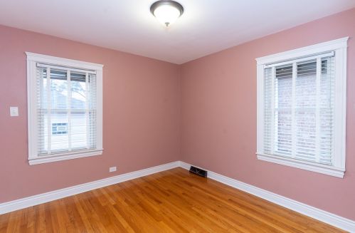 12234 State St, Chicago IL 60827-2016 exterior