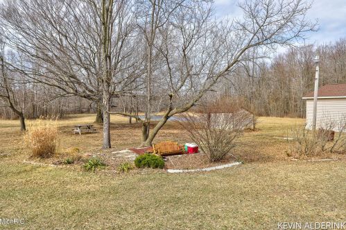 1892 56th St, Fennville MI 49408-8508 exterior