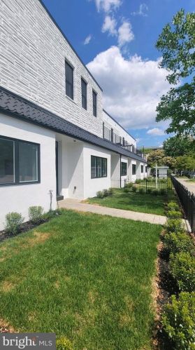 817 S St, Washington, DC 20001