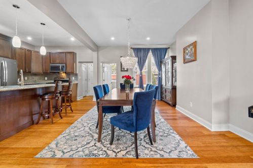 603 Saint Clair St, Pittsburgh PA 15206-3614 exterior