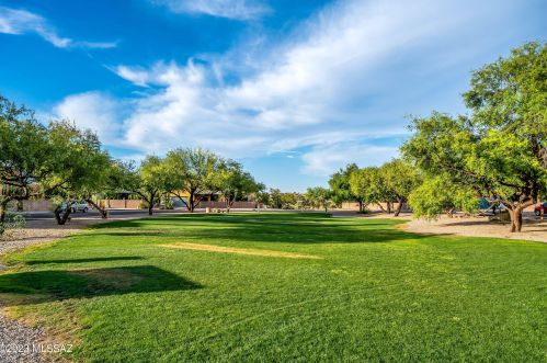 5245 Civano Blvd, Tucson AZ  85747-5744 exterior