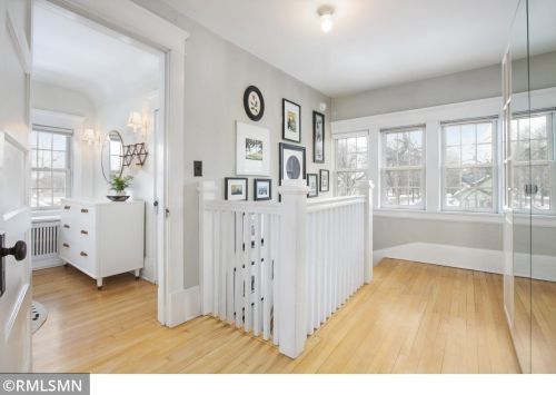 452 Hamline Ave, Saint Paul MN 55116-1616 exterior