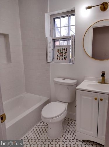 10519 Bucknell Dr, Silver Spring MD  20902-4234 exterior