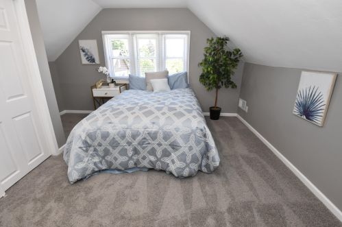 2554 Hubbard St, Milwaukee WI  53212-2845 exterior