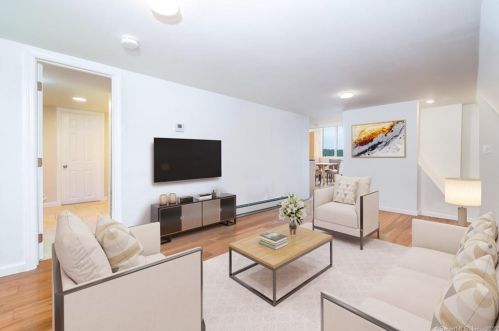 177 Lk Shr Dr, Exeter CT 06249-1934 exterior