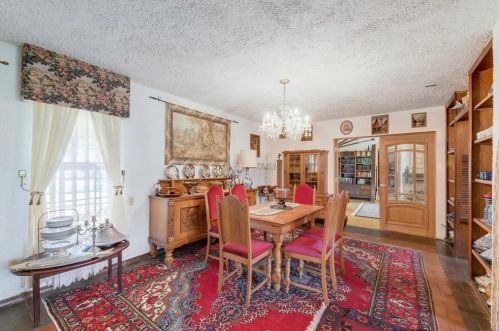 12422 Deer Trak, Austin TX 78727-5746 exterior