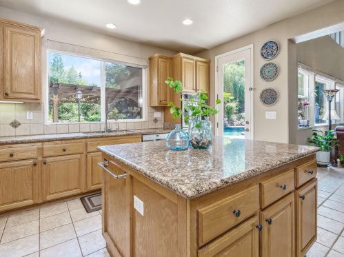 2593 Aberdeen Ln, Folsom CA  95762-5656 exterior