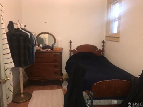 61 Plum St, New Brunswick NJ 08901-1829 exterior