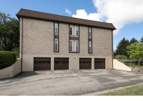 11751 Casa Grande Dr, Saint Louis MO  63146-4241 exterior