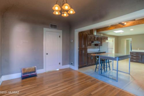 2716 6 St, Tucson AZ 85716-4862 exterior