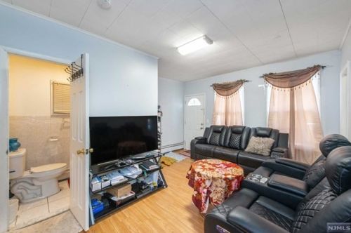 132 4 St, Paterson NJ 07522-1855 exterior