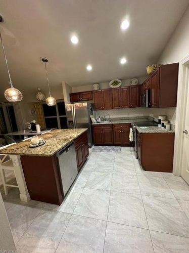 2725 16th Ave, Naples, FL 34120-0054