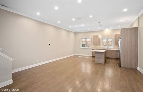 5210 King Dr, Chicago IL  60615-3508 exterior