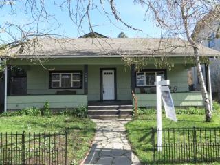 1637 Orchard St, Eugene, OR 97403-2035