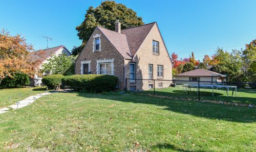 3576 60th St, Milwaukee WI  53216-2712 exterior