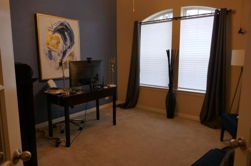 6958 Belteau Ln, Dallas TX  75227-1302 exterior